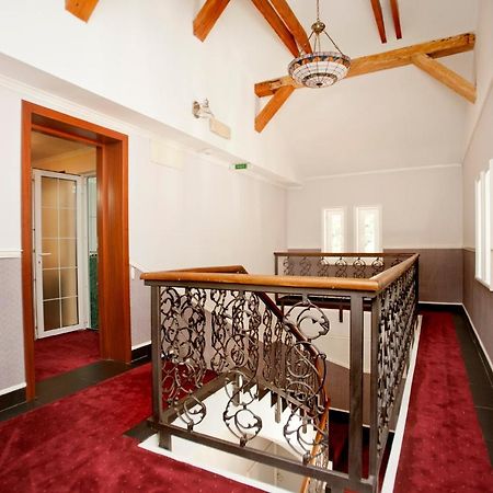 Hotel Bastion Sinaia Zewnętrze zdjęcie